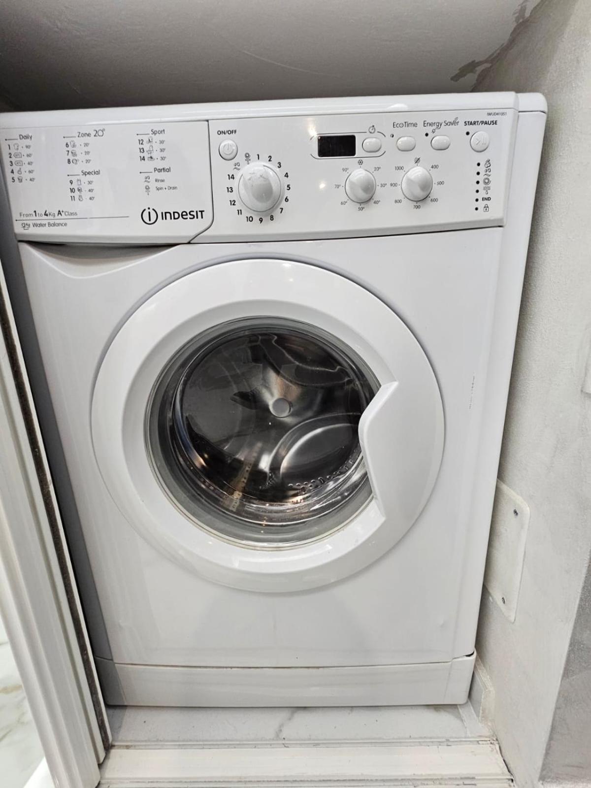 מנטון Sharon Apartment In Victoria Beach מראה חיצוני תמונה